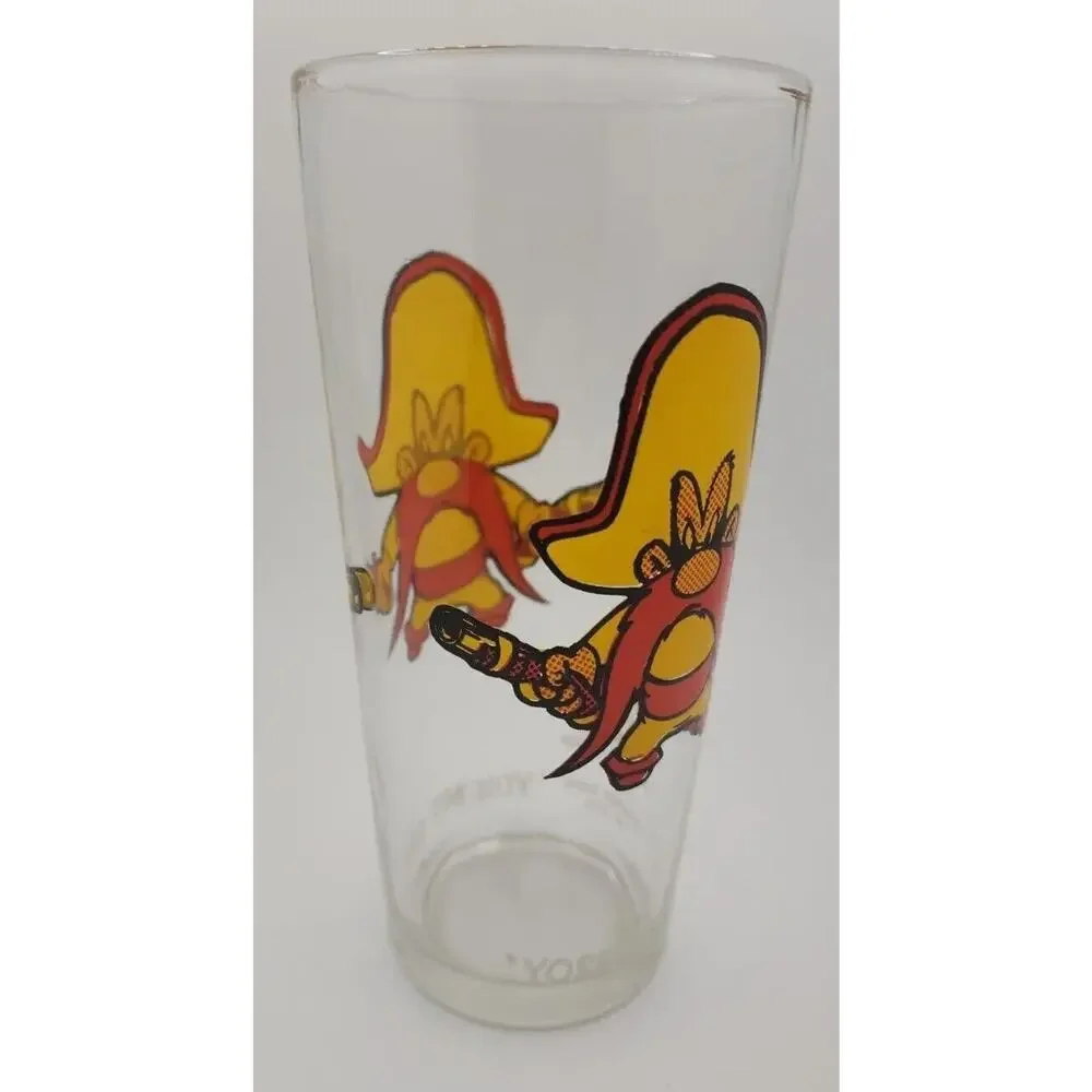 1973 Warner Bros.‎ Inc Looney Tunes Pepsi Glass - Yosemite Sam W4
